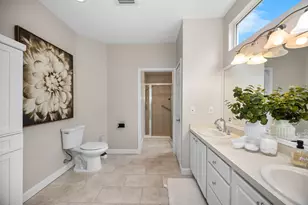 22273 Abington Dr, Farmington Hills, MI 48335 - Photo 23