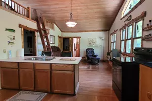 7517 Lake Dr, Reading, MI 49274 - Photo 15