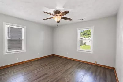 2725 Cimarron Drive, Kalamazoo, MI 49004 - Photo 13