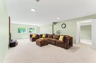 3598 Charlevoix Dr SE, Grand Rapids, MI 49546 - Photo 17