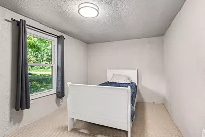6082 E V Avenue, Vicksburg, MI 49097 - Photo 15