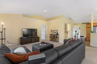 11818 Willow Wood N, Holland, MI 49424 - Photo 9