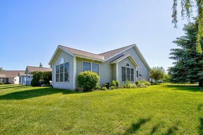 11818 Willow Wood North, Holland, MI 49424 - Photo 3