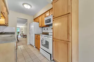 826 Earhart Rd, Ann Arbor, MI 48105 - Photo 11