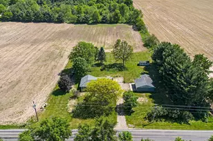 22111 Dutch Settlement St, Cassopolis, MI 49031 - Photo 15