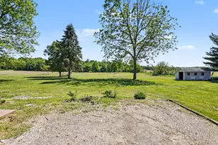 22111 Dutch Settlement St, Cassopolis, MI 49031 - Photo 27