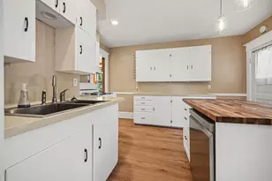 3271 Coit Ave NE, Grand Rapids, MI 49525 - Photo 15