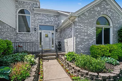 50777 Cambridge Drive, Macomb, MI 48044 - Photo 3