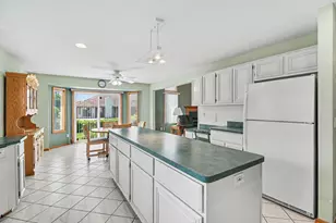 50777 Cambridge Dr, Macomb, MI 48044 - Photo 9