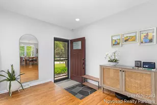 485 Edgeworthe Dr SE, Ada, MI 49301 - Photo 5
