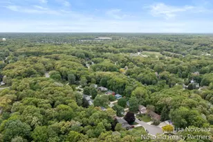 485 Edgeworthe Dr SE, Ada, MI 49301 - Photo 33