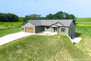 3421 Calming Mdws Ct, Middleville, MI 49333 - Photo 1