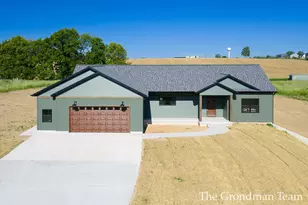 3421 Calming Mdws Ct, Middleville, MI 49333 - Photo 3