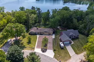 3311 Dorais Dr NE, Grand Rapids, MI 49525 - Photo 3