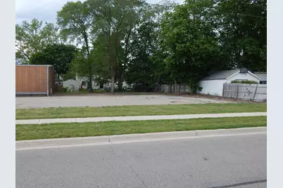 299 E Gardner Street NW, Sparta, MI 49345 - Photo 3