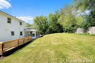 1738 Auburn Ave NE, Grand Rapids, MI 49505 - Photo 39