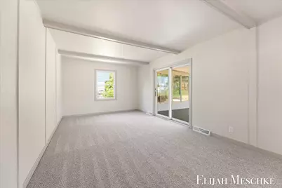 1738 Auburn Avenue NE, Grand Rapids, MI 49505 - Photo 21