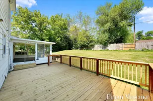 1738 Auburn Ave NE, Grand Rapids, MI 49505 - Photo 37