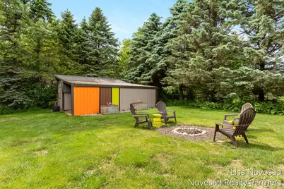 9865 Bergy Avenue SE, Alto, MI 49302 - Photo 35