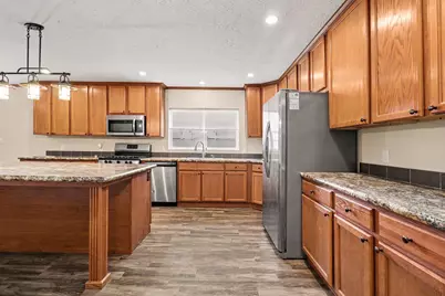 92 N Elm Avenue, White Cloud, MI 49349 - Photo 5