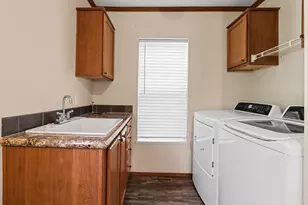 92 N Elm Ave, White Cloud, MI 49349 - Photo 21