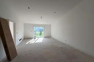 327 Round Hill Rd, Kalamazoo, MI 49009 - Photo 13