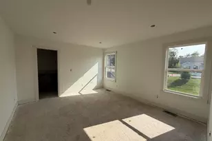 327 Round Hill Rd, Kalamazoo, MI 49009 - Photo 17