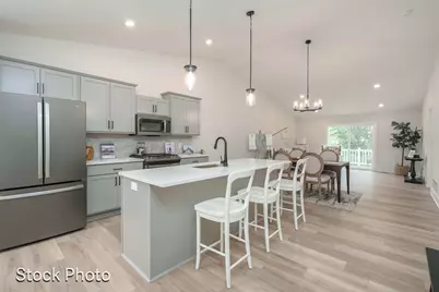327 Round Hill Road, Kalamazoo, MI 49009 - Photo 5