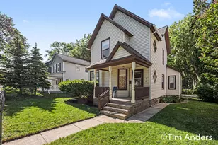816 Innes St NE, Grand Rapids, MI 49503 - Photo 1