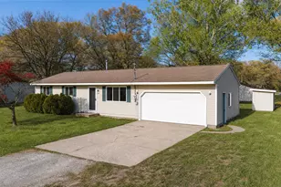 262 Vashti Ln, Muskegon, MI 49442 - Photo 1