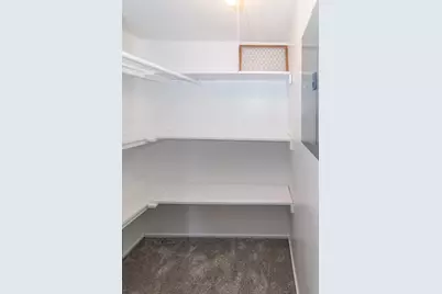 1809 Independence Boulevard #15B, Ann Arbor, MI 48104 - Photo 9