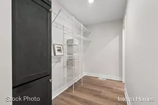 329 Round Hill Rd, Kalamazoo, MI 49009 - Photo 23