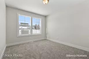 329 Round Hill Rd, Kalamazoo, MI 49009 - Photo 5