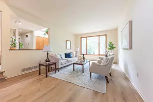 2401 Placid Way, Ann Arbor, MI 48105 - Photo 11
