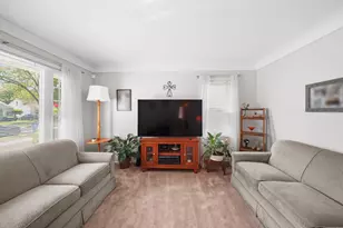 6017 Drexel St, Dearborn Heights, MI 48127 - Photo 5
