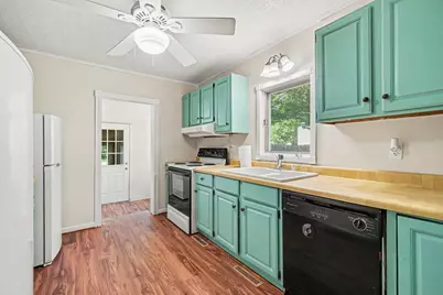 139 N Kalamazoo Avenue, Vicksburg, MI 49097 - Photo 13