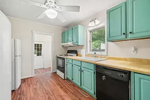 139 N Kalamazoo Ave, Vicksburg, MI 49097 - Photo 13