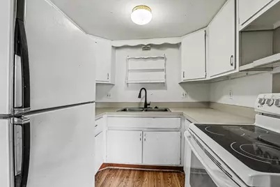 25176 Potomac Drive #2, South Lyon, MI 48178 - Photo 5