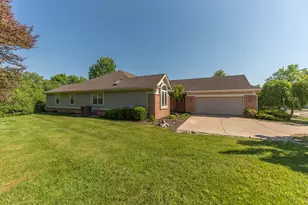 2243 Old Falls Dr, Ann Arbor, MI 48103 - Photo 55