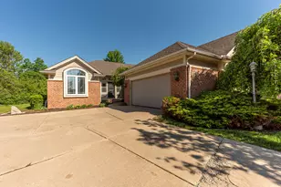 2243 Old Falls Dr, Ann Arbor, MI 48103 - Photo 55