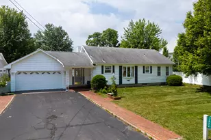 3624 E Shore Dr, Portage, MI 49002 - Photo 5