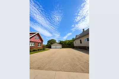 1916 Clyde Park Avenue SW, Grand Rapids, MI 49509 - Photo 3
