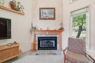8352 Alta Vista Drive, Pinckney, MI 48169 - Photo 13