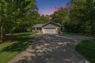 6544 W Forest Edge Dr, Ludington, MI 49431 - Photo 27