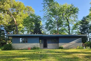 1224 Country Club Dr, Niles, MI 49120 - Photo 1