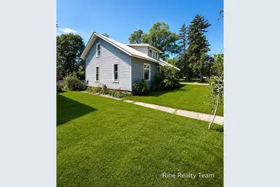 111 W Broadway Street, Scottville, MI 49454 - Photo 5