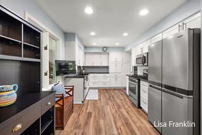 1007 Orchard Avenue, Grand Haven, MI 49417 - Photo 17