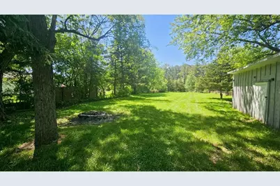 6068 Grove Avenue, Grand Blanc, MI 48439 - Photo 17