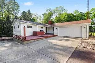 457 Hardwood Dr, Coldwater, MI 49036 - Photo 1