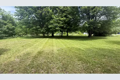 4028 N M 63, Benton Harbor, MI 49022 - Photo 9